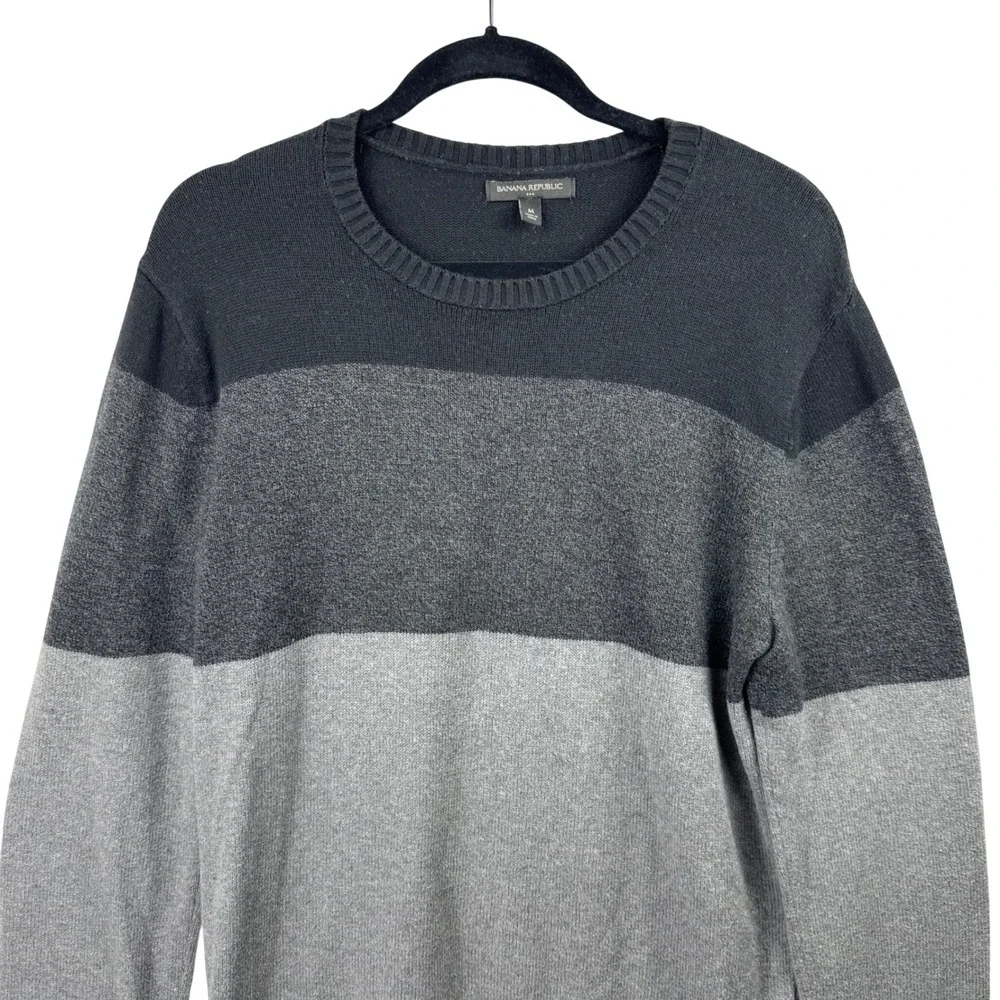 Banana Republic Sweater Mens Medium Colorblock Grey Black‎ Cotton Wool Blend